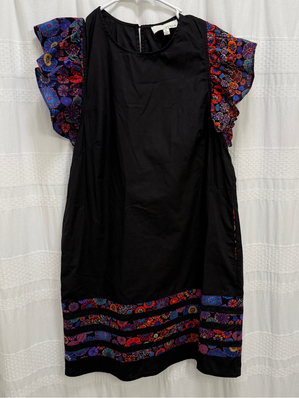 Pinch Anthropologie Flutter Sleeve Black Floral Dress Women’s Small Pockets